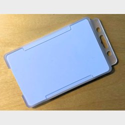 Lodret ben kortholder / frosted (BioBadge)