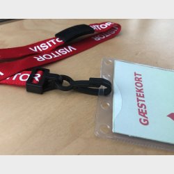 Halsrem VISITOR / rd rem med hvid tekst