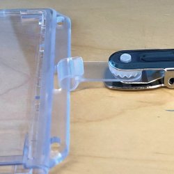 CK seleclips med frosted plastkrog